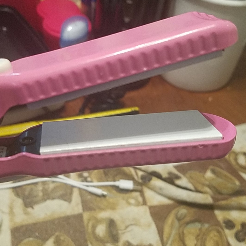 Mini flat iron - Picture 3 of 3